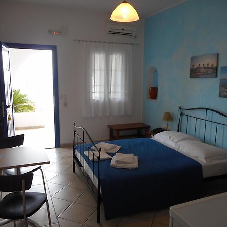 Agia Pelagia  Pantonia Apartments מראה חיצוני תמונה