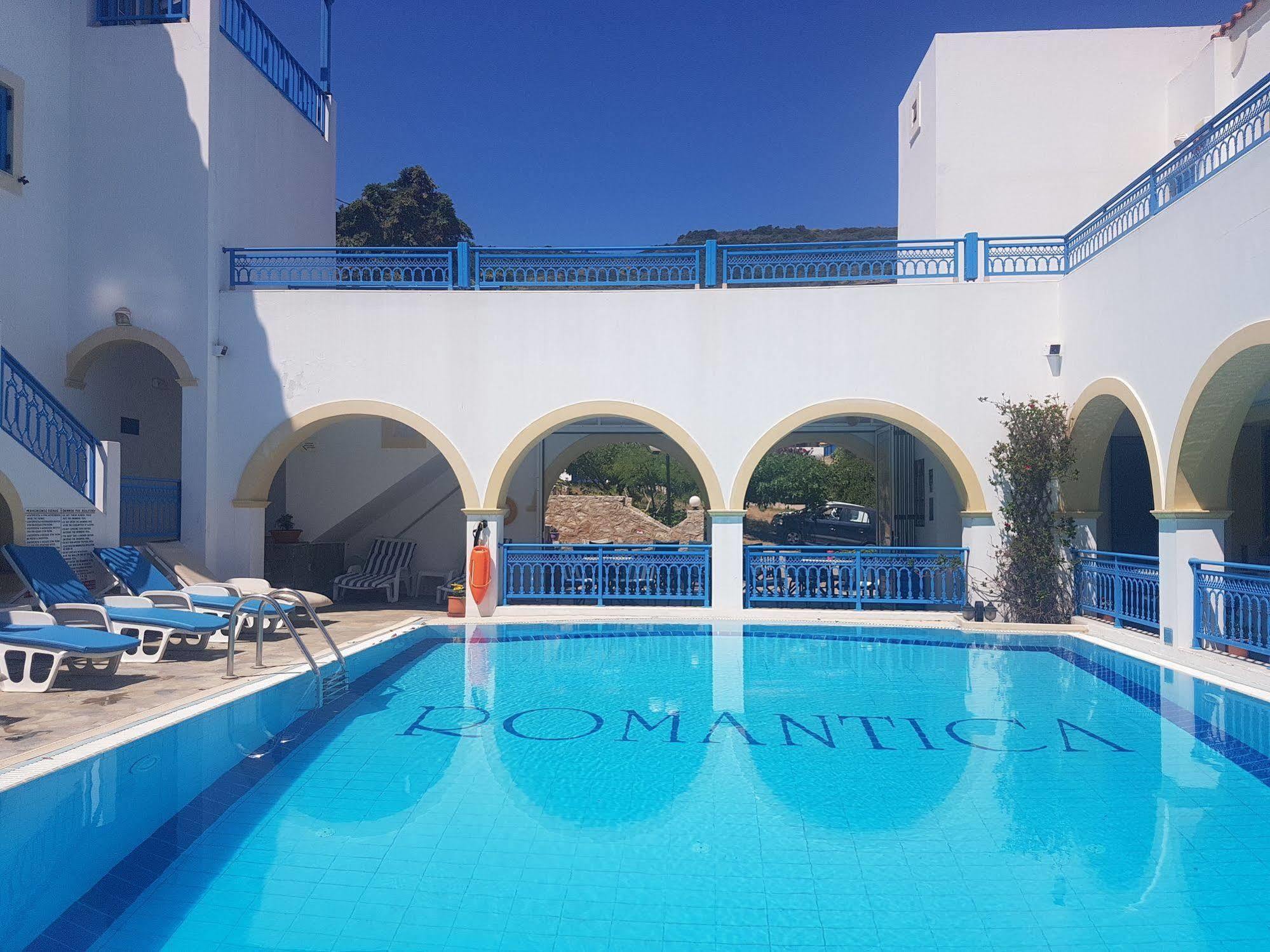 Agia Pelagia  Pantonia Apartments מראה חיצוני תמונה