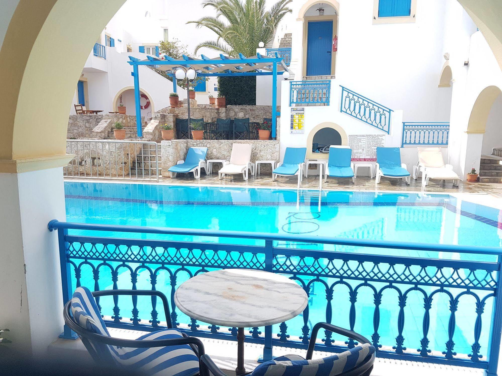 Agia Pelagia  Pantonia Apartments מראה חיצוני תמונה