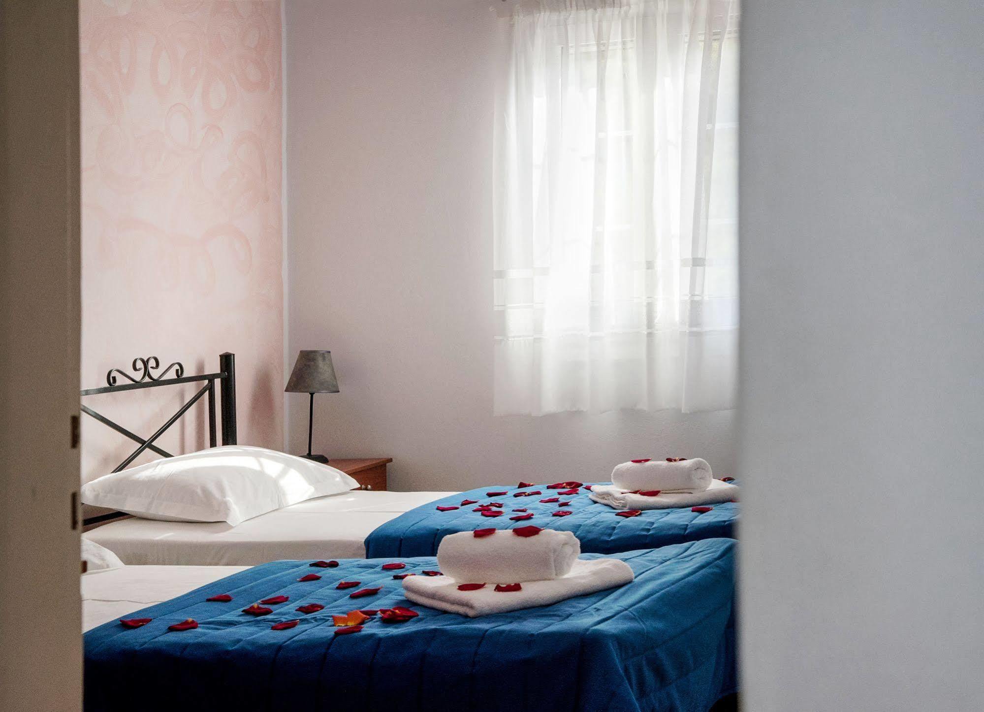 Agia Pelagia  Pantonia Apartments מראה חיצוני תמונה