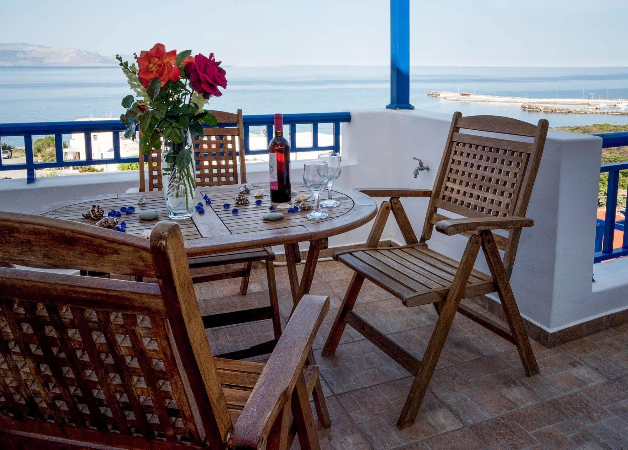 Agia Pelagia  Pantonia Apartments מראה חיצוני תמונה