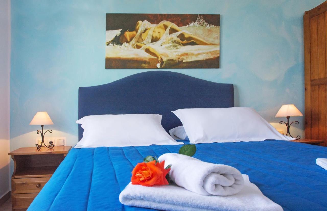 Agia Pelagia  Pantonia Apartments מראה חיצוני תמונה